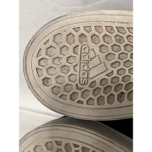 Adidas Bravada 2.0 Platform Skater Sneakers •Women 7.5• Black White Canvas Shoes - Picture 8 of 9